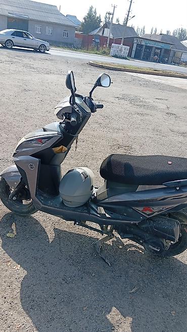 скутер сузуки 100 куб: М8 состояние отличное цена 38000 — 1