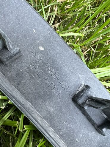 Крылья и комплектующие: Накладка крыла Заднее правое Lexus, 2020 г., Б/у, Оригинал — 9