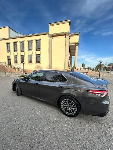 камри 75 2022: Toyota Camry: 2020 г., 2.5 л, Автомат, Бензин — 2