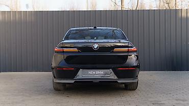 bmb e36: BMW 7 series: 2025 г., 3 л, Автомат, Бензин, Седан — 5
