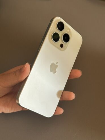 айфон 11 ош: IPhone 15 Pro, Колдонулган, 128 ГБ, White Titanium, Коргоочу айнек, 92 %