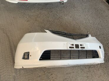 белая honda: Передний Бампер Honda 2003 г., Б/у, цвет - Белый, Оригинал