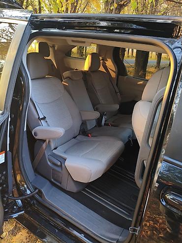 lx 570 2014: Toyota Sienna: 2021 г., 2.5 л, Вариатор, Гибрид, Минивэн — 8