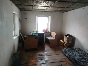 дом в красноречке: 50 кв. м, 3 бөлмө lalafo.kg да дом в красноречке: 50 кв. м, 3 бөлмө