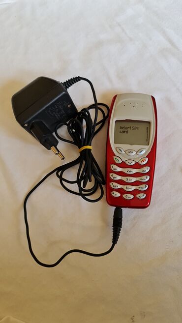 Nokia: Nokia 3310, < 2 GB, bоја - Crvena, Sa tastaturom — 5