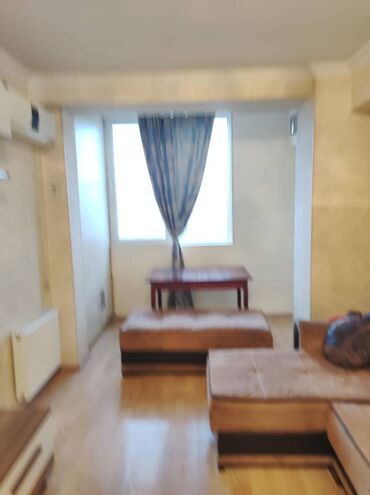 Uzunmüddətli kirayə mənzillər: Gənclik metrosuna 5 dəq məsafədə.Genclik mallin sirasinda . idman — 7