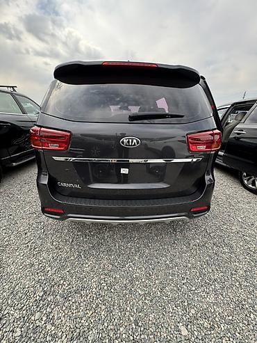 машина на 10 человек: Kia Carnival: 2019 г., 2.2 л, Автомат, Дизель, Минивэн — 2