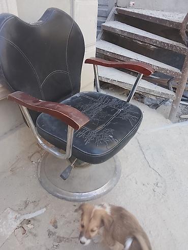 Salon, tibbi kreslolar: İşlənmiş, Saç kəsimi kreslosu — 2