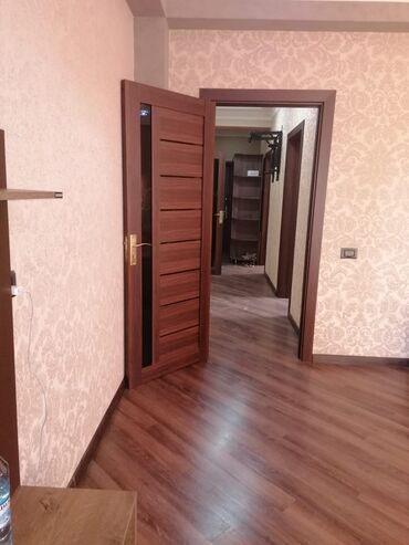 Uzunmüddətli kirayə mənzillər: Unvan xirdalan seheri 1 nomreli mekdebin yani 3 otaq tam esyali her -da lalafo.az — 8 Uzunmüddətli kirayə mənzillər: Unvan xirdalan seheri 1 nomreli mekdebin yani 3 otaq tam esyali her — 8