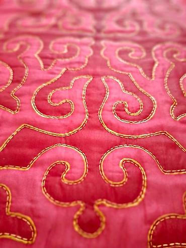 Панно: Объемные шелковые стеганные панно. старинный кыргызский орнамент — 8