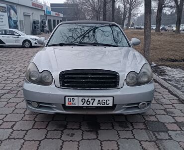Hyundai: Hyundai Sonata: 2006 г., 2 л, Механика, Бензин, Седан