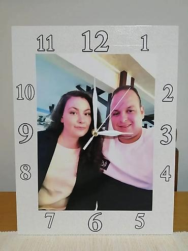 Ostalo: Ima vise velicina. Okrugli 28,5 cm. precnik 1700 din. 27x35 — 12