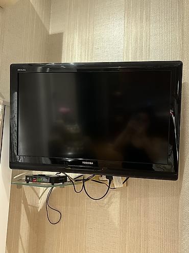 ТВ и видео: Б/у Телевизор Toshiba LED экран 32" Самовывоз — 1