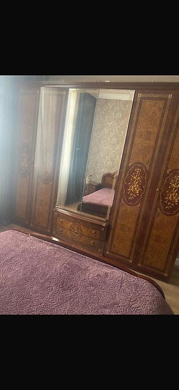 isiqli termo: İkinəfərlik çarpayı, 2 tumba, Dolab, Komod, Malayziya, İşlənmiş — 2