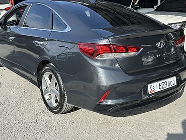 Продажа авто: Hyundai Sonata: 2018 г., 2 л, Автомат, Газ, Седан — 4