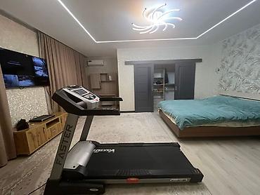 4 bedroom: 4 комнаты, Золотой квадрат Агентство недвижимости, Без животных, от 6 месяцев, С мебелью полностью — 8