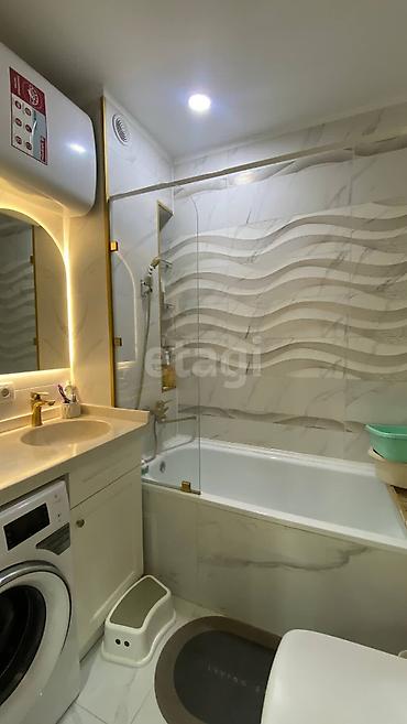 Продажа квартир: 5 и более комнат, 121 м² — 11