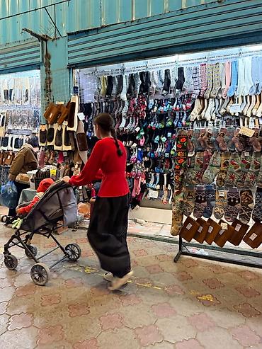 мадина базар: Продаю контейнер с местом, рынок дордой, мурас спорт Кишка проход — 5