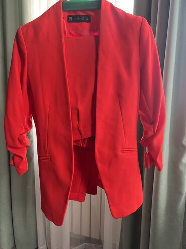 пиджак красный: Брючный костюм, Зауженные, Пиджак, Турция, Осень-весна