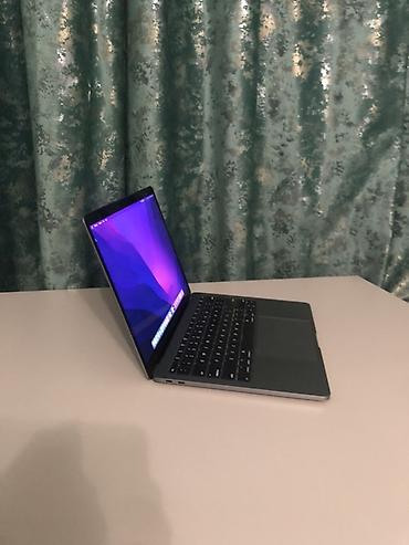 Ноутбуки Apple (MacBook): Apple MacBook Pro 13" (чип core 7 С MacBook ком добавим без проводную — 2