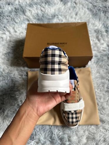 кеды gucci: Мужские кроссовки, 39, Burberry, Новый, цвет - Бежевый, Платная доставка — 7