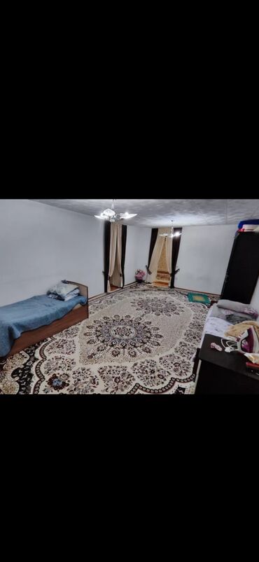 аренда домов бишкек: 68 м², 4 комнаты, Парковка, Забор, огорожен