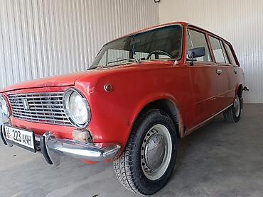 ВАЗ (ЛАДА): ВАЗ (ЛАДА) 2102: 1984 г., 1.2 л, Механика, Бензин, Универсал — 3