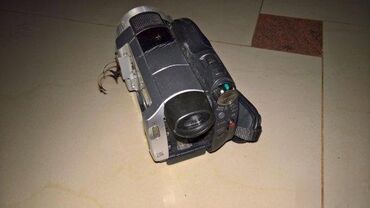 Video kamere: Sony HDR-UX3E Camcorder za delove ili popravku. Ispravna sve, cita — 7