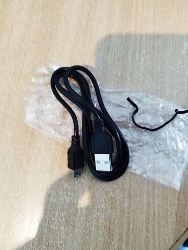 ps 4 продаю: Продаю новый зарядочный шнур для PS 3 PSP