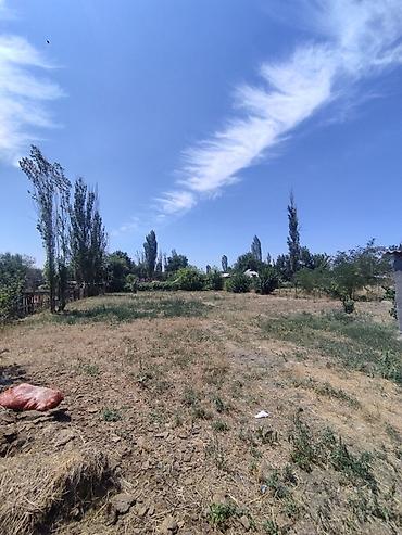 кызыл ата: 📍 В Сокулукском районе в с. Маловодное продаётся дом . 🏡Просторный — 5