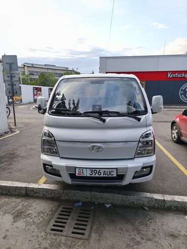 арзан портер сатылат: Жеңил жүк ташуучу унаа, Hyundai, Стандарт, 1,5 т, Колдонулган