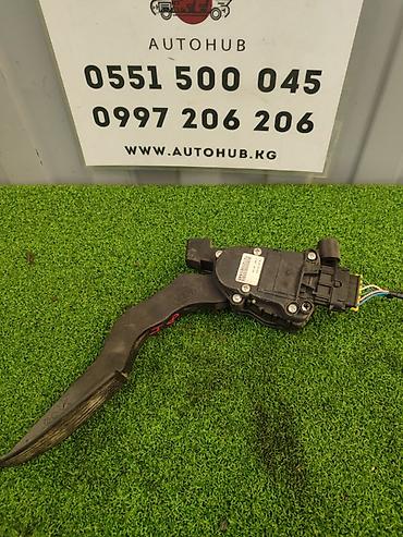 Педаль газа Kia carnival VQ 2 2011 (б/у)