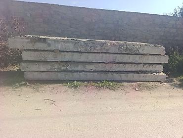 Beton və beton məmulatları: Beton pilitə 4 ədəd eni 1.2m uzunu 4 metr . 4 ədəd Ramana sovxozdadır — 3