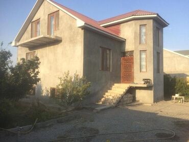 heyet evleri satilir: Sanqaçal, 250 kv. m, 5 otaqlı, Hovuzlu, Kombi, Qaz, İşıq