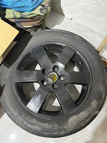 Avtomobil diski və şin dəsti - Disk: qara rəngli, 5 şaquli çıxıntılı lalafo.az -da Avtomobil diski və şin dəsti - Disk: qara rəngli, 5 şaquli çıxıntılı