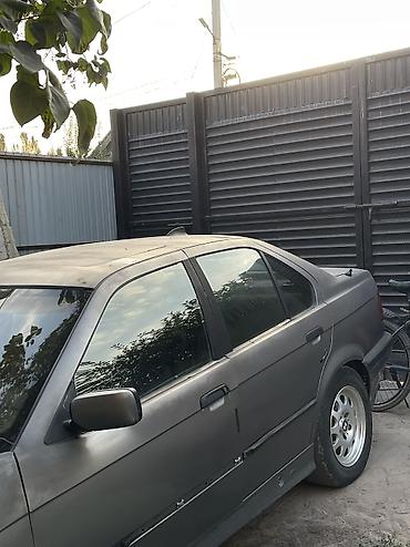 e 302: BMW 3 series: 1994 г., 1.6 л, Механика, Бензин, Седан — 3