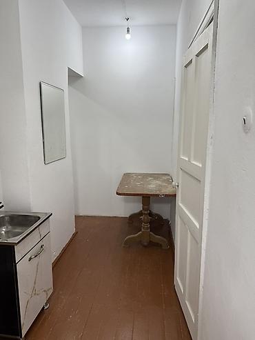 Долгосрочная аренда комнат: Квартира однокомнатная сдаю отдельно квартира не подселение внутри — 3