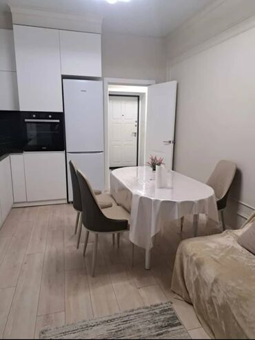 сдаю 1 комнатную квартиру без мебели: 1 бөлмө, Кыймылсыз мүлк агенттиги, Чогуу жашоосу жок, Толугу менен эмереги бар