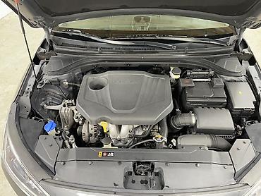spark ltz: Hyundai Avante: 2019 г., 1.6 л, Автомат, Газ, Седан — 5