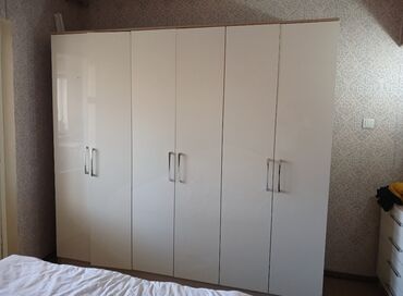 спальня альбина: Спальный гарнитур, Двуспальная кровать, Шкаф, цвет - Белый, Б/у