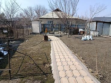 Продажа коттеджей и домов: Продаётся частный дом, ул Кирова, 11 соток с большим ухоженным at lalafo.kg — 2 Продажа коттеджей и домов: Продаётся частный дом, ул Кирова, 11 соток с большим ухоженным — 2