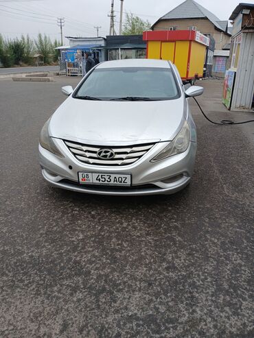 Hyundai: Hyundai Sonata: 2011 г., 2 л, Автомат, Газ, Седан