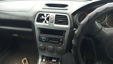 Subaru: Subaru Impreza: 2004 г., 1.5 л, Механика, Бензин, Хэтчбэк — 10