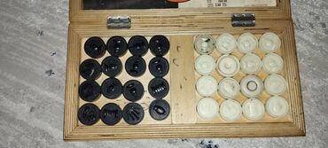 Настольные игры: Шашки и шахматы «в одном флаконе». Изготовитель ПО АУСМА (Латвийская — 3