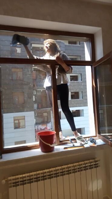 ikinci el qaplar: Pəncərə və balkon şüşələrinin professional yuyulması və təmizlənməsi