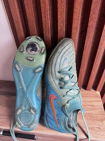 ботсы женские: Футбольные бутсы Nike 42 размера - Серия: Nike Mercurial (визуально — 4