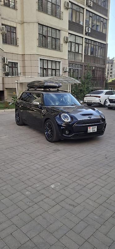 Mini Cooper Clubman: 2021 г., 2 л, Механика, Бензин, Универсал