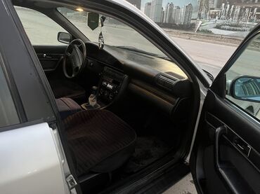 Audi: Audi 100: 1993 г., 2.6 л, Механика, Бензин, Универсал — 12