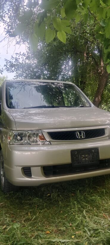 Honda: Honda Stepwgn: 2005 г., Минивэн — 11