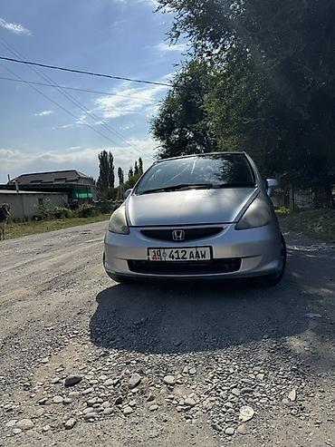 люк машина: Honda Fit: 2005 г., 1.3 л, Автомат, Бензин, Хэтчбэк — 1